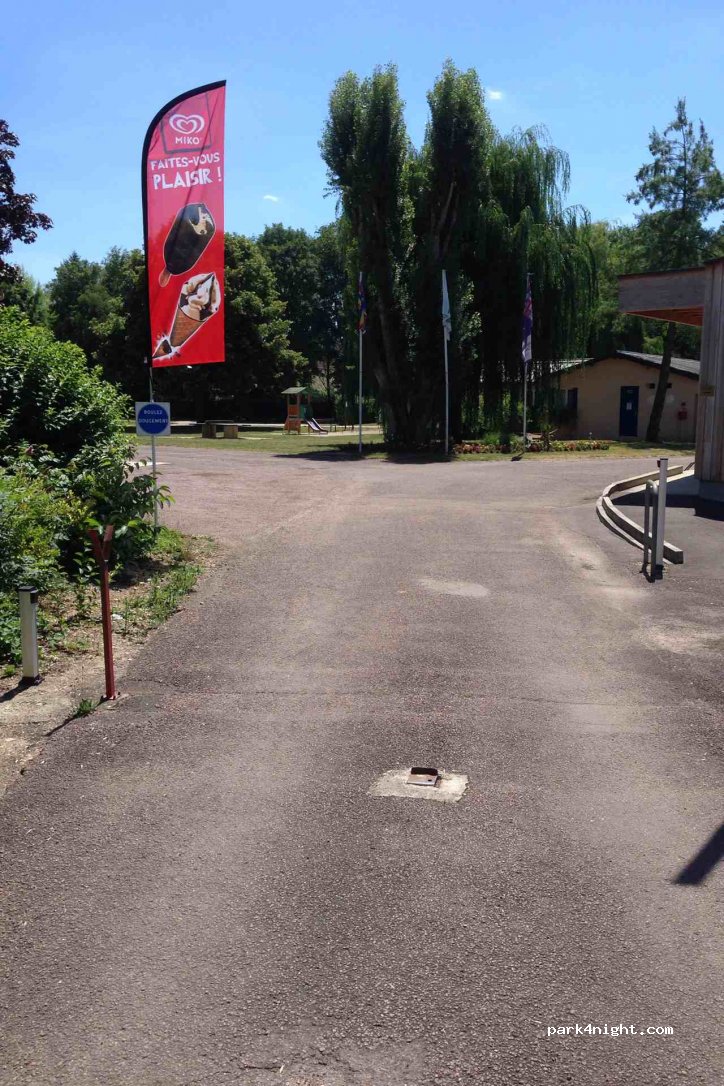 Camping Municipal Alesia — foto
