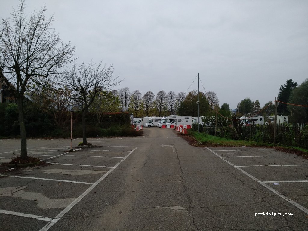 (12051) Alba - 42 Via Ognissanti — foto 2