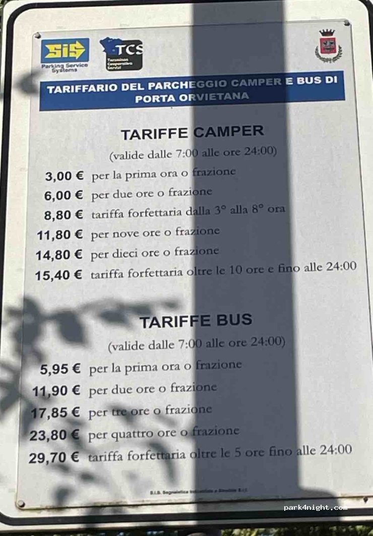 Area Sosta Camper Todi — foto 4