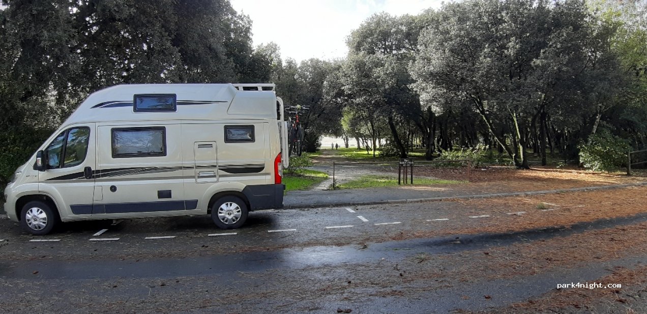 (17000) La Rochelle - 98 Allée du Mail — foto