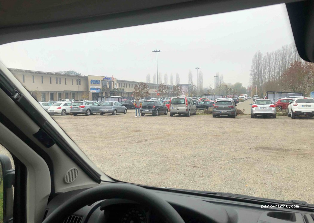 (77933) Lahr/Schwarzwald - 1 Alter Stadtbahnhof — foto
