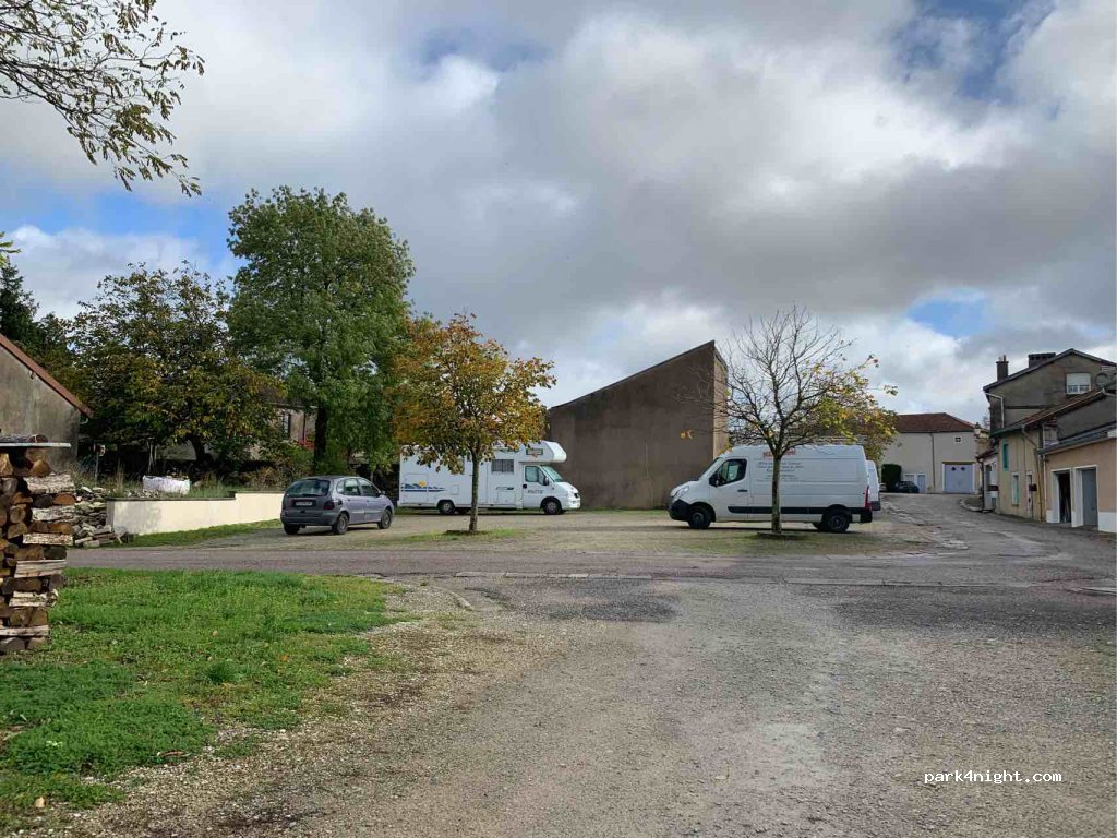 (55130) Gondrecourt-le-Château - 5 Rue du Pilori — foto