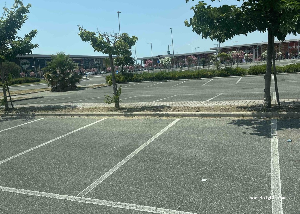 (00054) Fiumicino - Via della Corona Boreale — foto 2