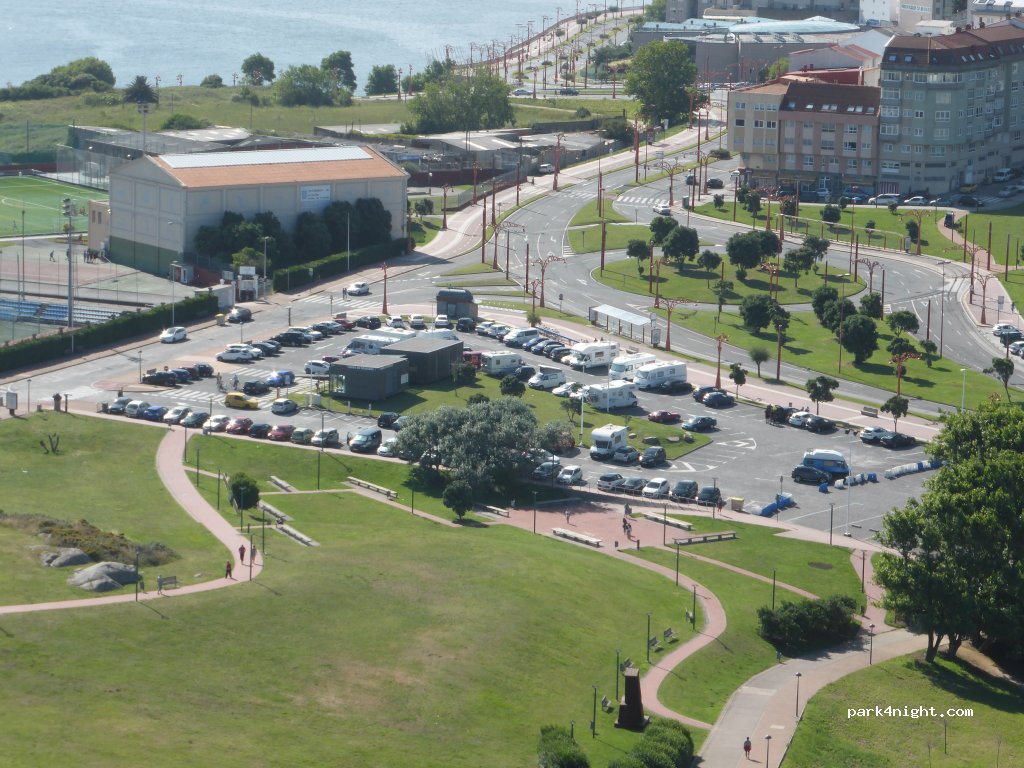 (15002) A Coruña - 131 Paseo Marítimo — foto