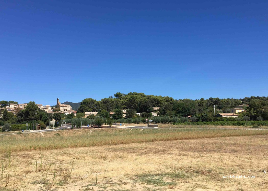 (84110) Puyméras - D71 — foto