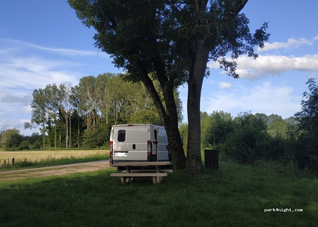 (71370) Baudrières - 33 Route du Château — foto
