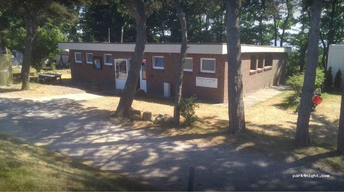 Camping on the dike — foto 2