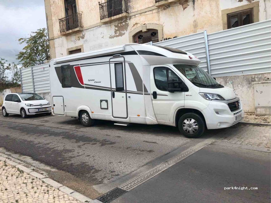 (8200-076) Albufeira - 6 Largo Jacinto D'Ayet — foto