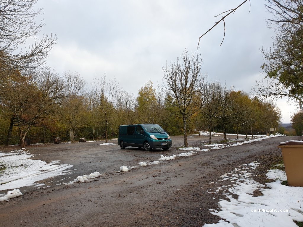 (39130) Fontenu - Unnamed Road — foto