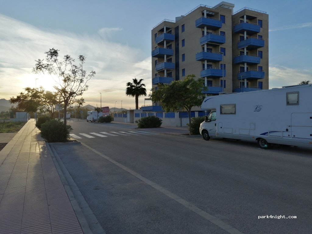 (46712) Piles - 25 Carrer Muntanyar — foto