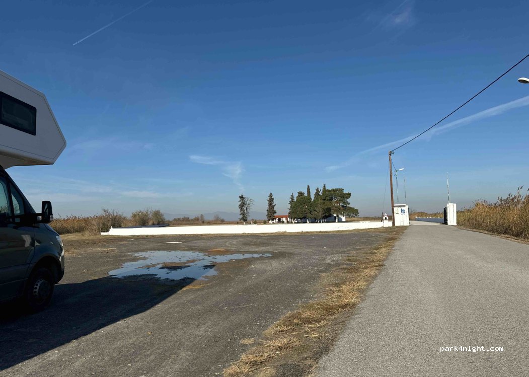(573 00) Axios - Unnamed Road — foto 5