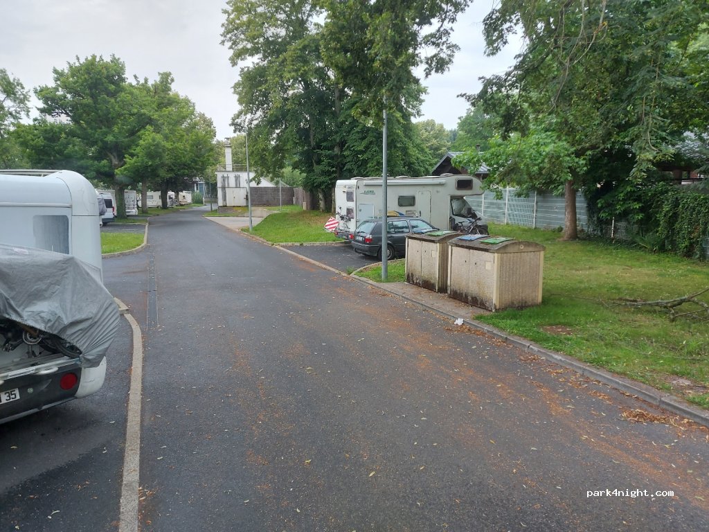 (36000) Châteauroux - 33 Rue du Rochat — foto 3