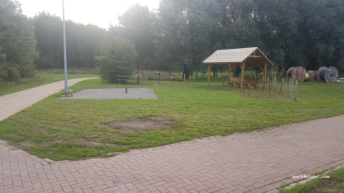(3590) Diepenbeek - — foto 2