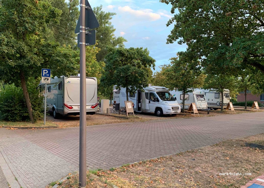 (76774) Leimersheim - 42 Rheinstraße — foto