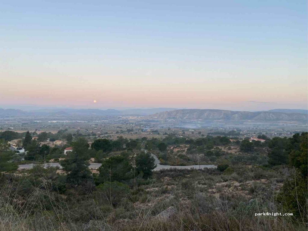 (03400) Villena - 179 Urbanización Penarrubia — foto