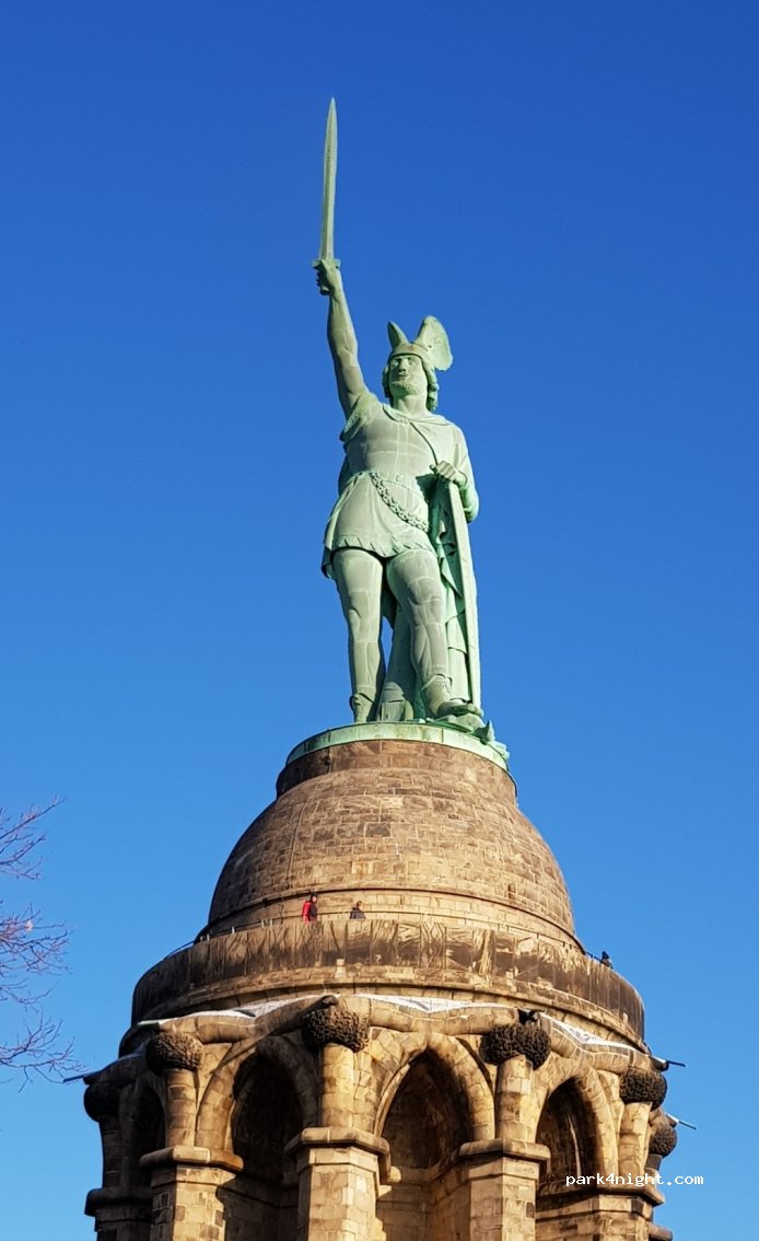 Parkplatz Hermannsdenkmal — foto