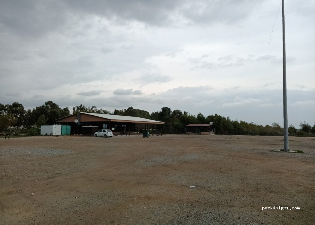 Yeni İskele - Unnamed Road — foto 3
