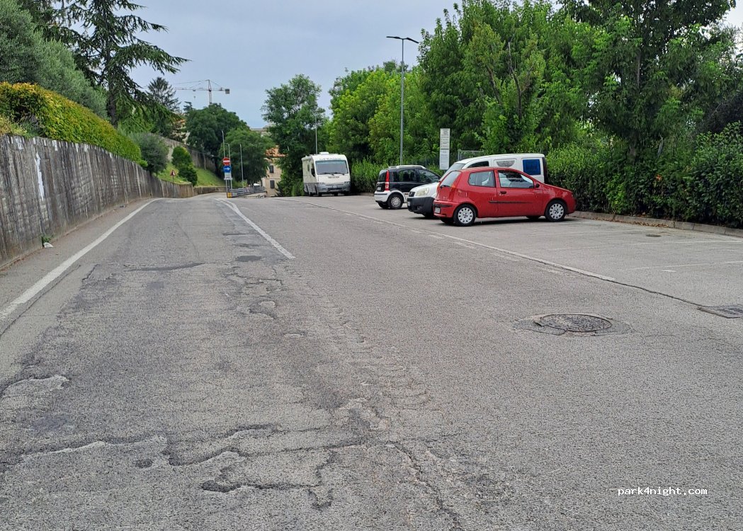 Parcheggio interscambio Terminal Orzolo — foto 3