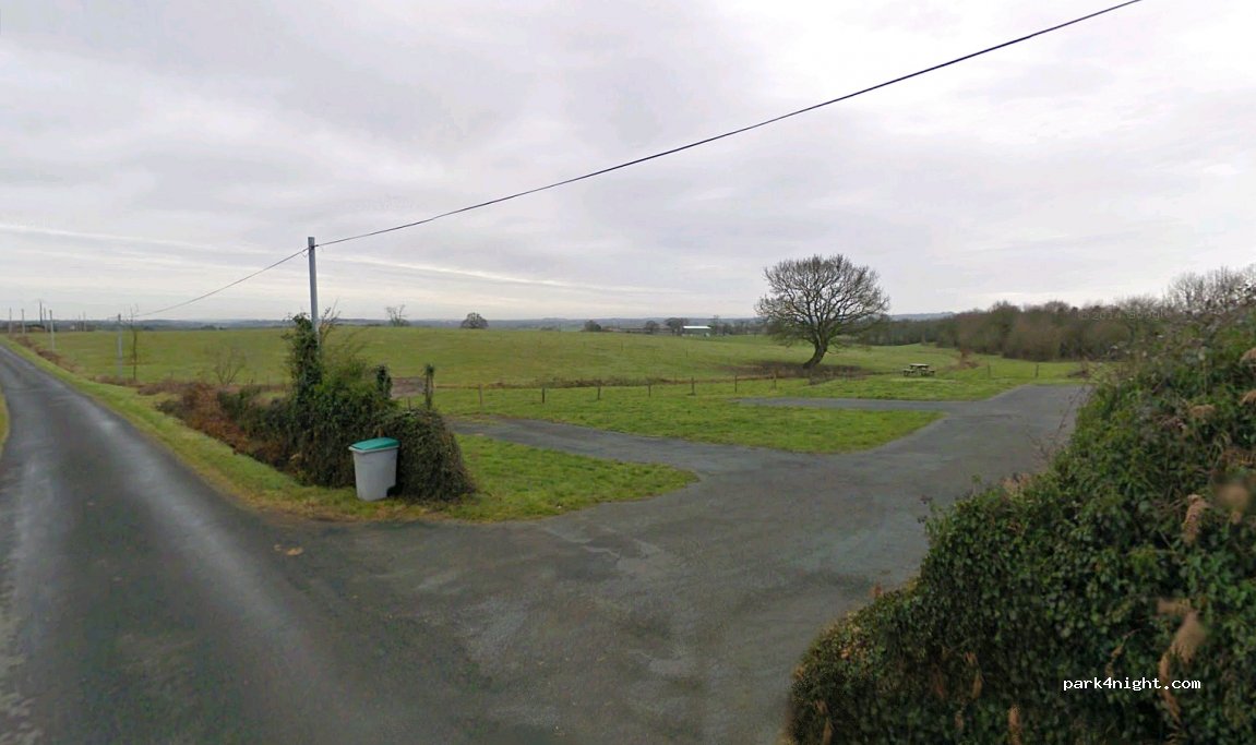 (49710) Le Longeron - Unnamed Road — foto