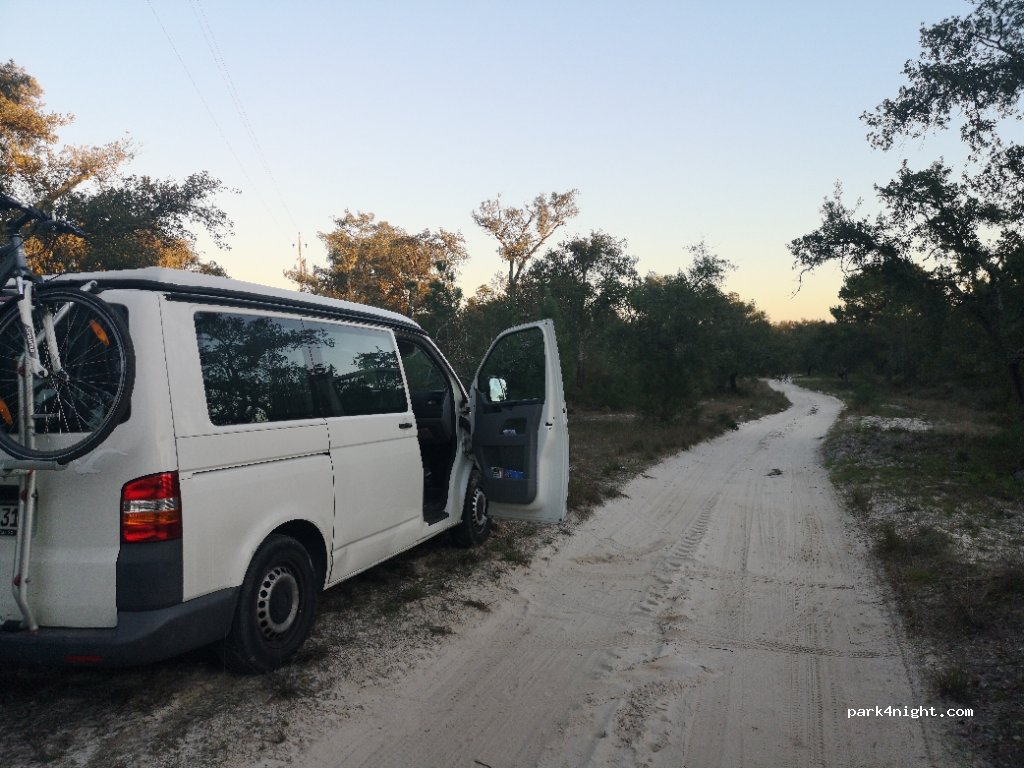 (7580)  - Unnamed Road — foto