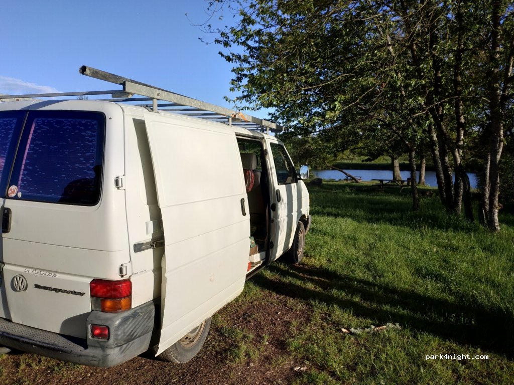 (21230) Arnay-le-Duc - Unnamed Road — foto 3