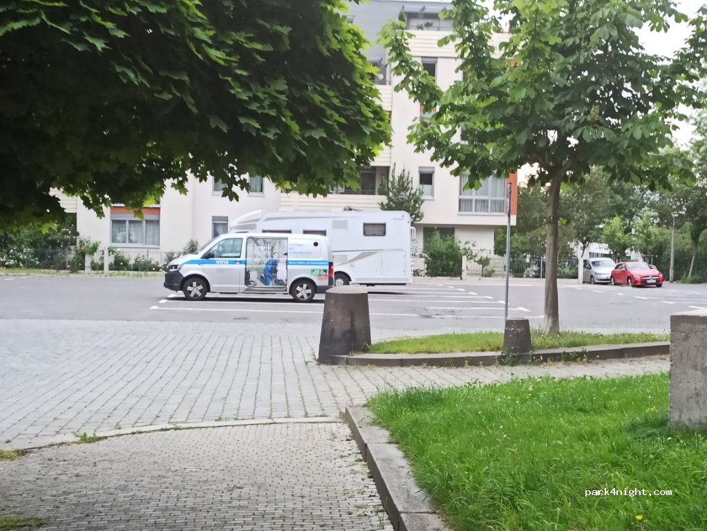 (01069) Dresden - 44 Andreas-Schubert-Straße — foto 2