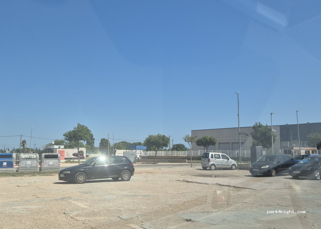 (43870) Amposta - 210 Avinguda de la Ràpita — foto