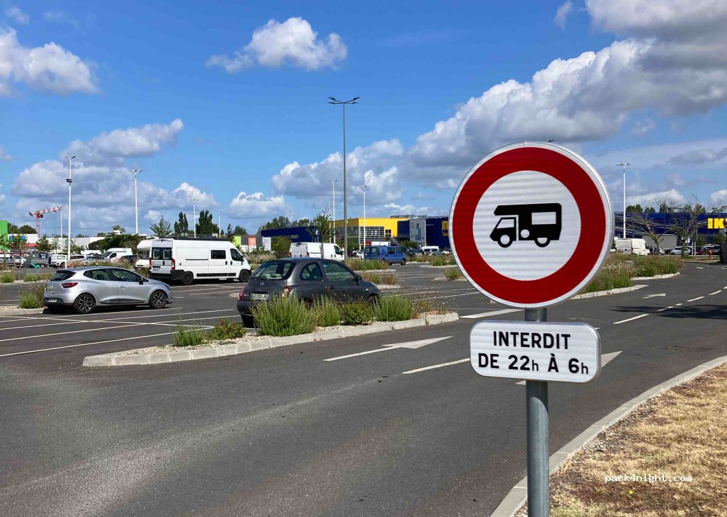 (33300) Bordeaux - Unnamed Road — foto