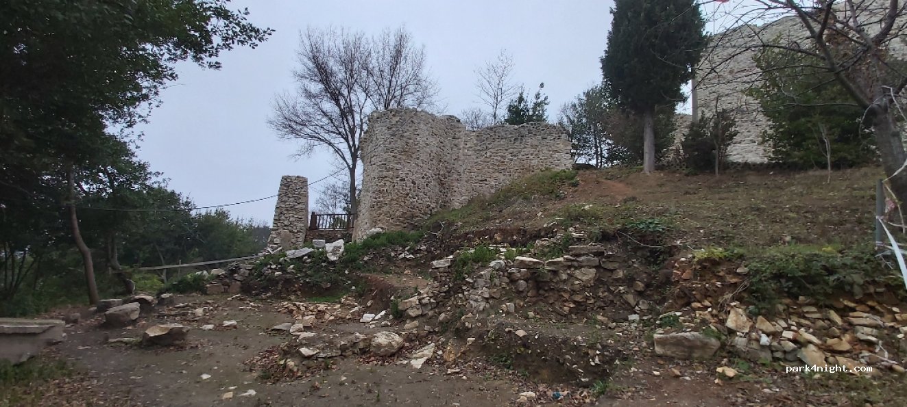 (81650)  - 33 Kale Yolu — foto 2