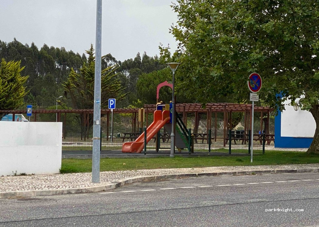() Óbidos Municipality - IC1 — foto