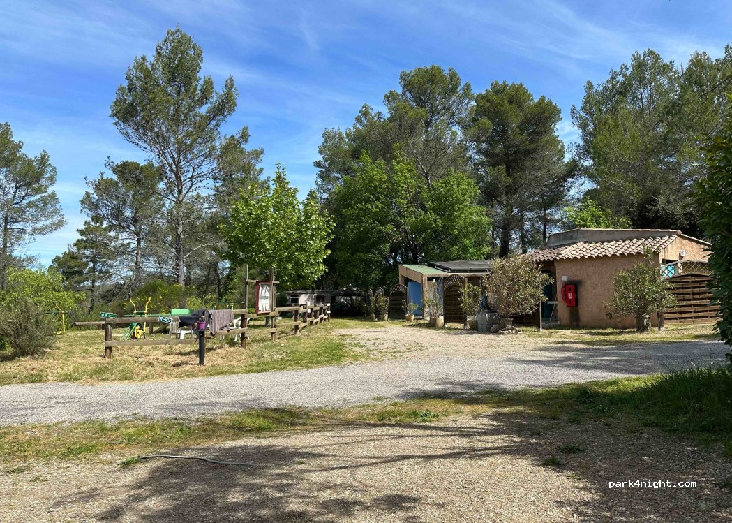 Camping Municipal Les Pouverels — foto 3