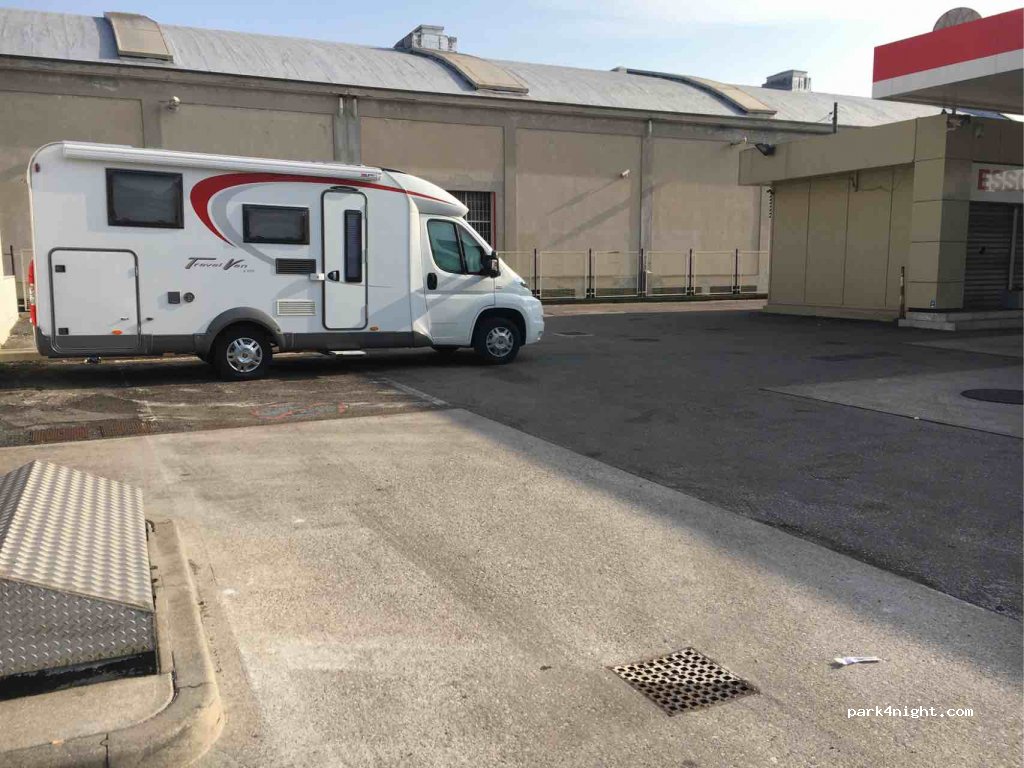 (37135) Verona - 39 Viale del Lavoro — foto 2