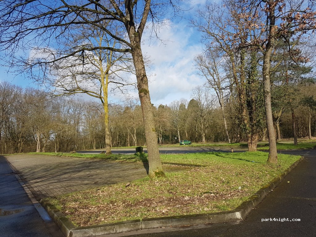 Parkplatz Wildpark Dünnwald — foto 3