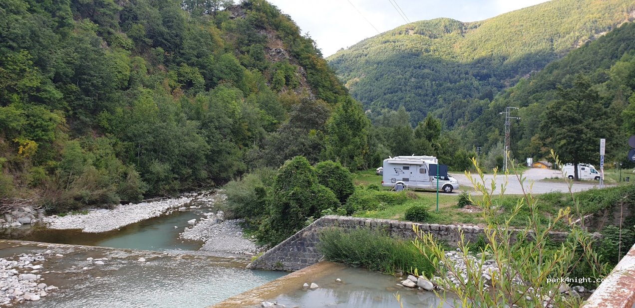 Area Sosta Camper Casalino — foto 2