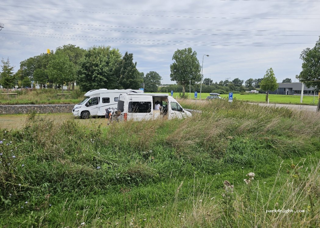 (6101 JZ) Echt - 15 Bellekeweg — foto 2