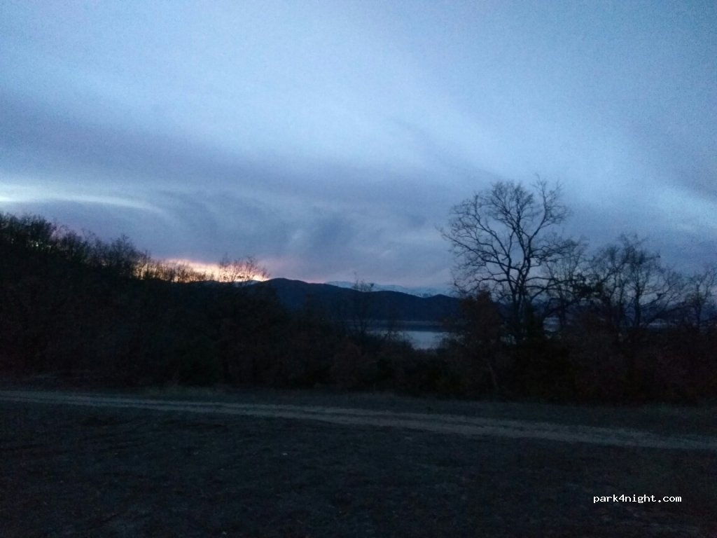 (530 77) - Ethniki Odos Kastorias Prespon — foto 3