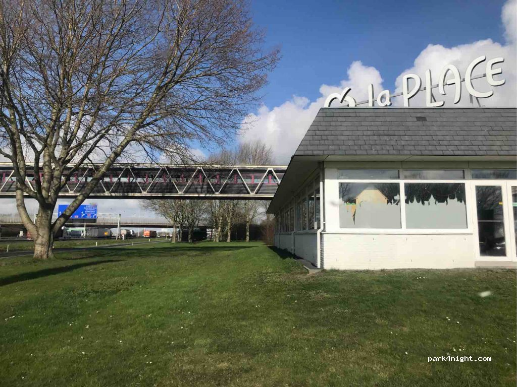 (3342 LE) Hendrik-Ido-Ambacht - 2 Sandelingen Oost — foto