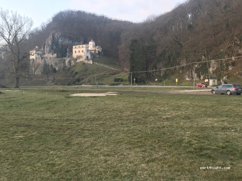 (911 01) Trenčín - 507 — foto