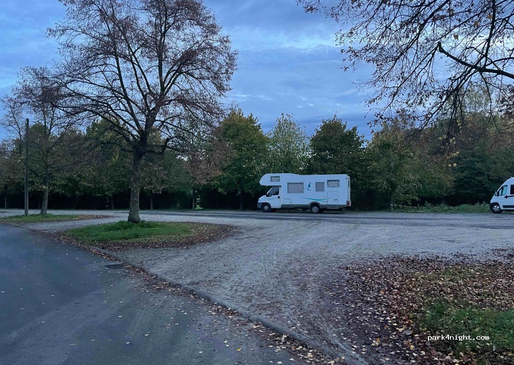 (97340) Marktbreit - 6 Sportplatzstraße — foto 3