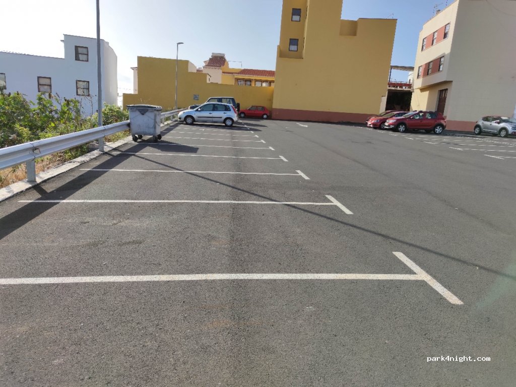 Los Sauces - 29B Calle Silos — foto
