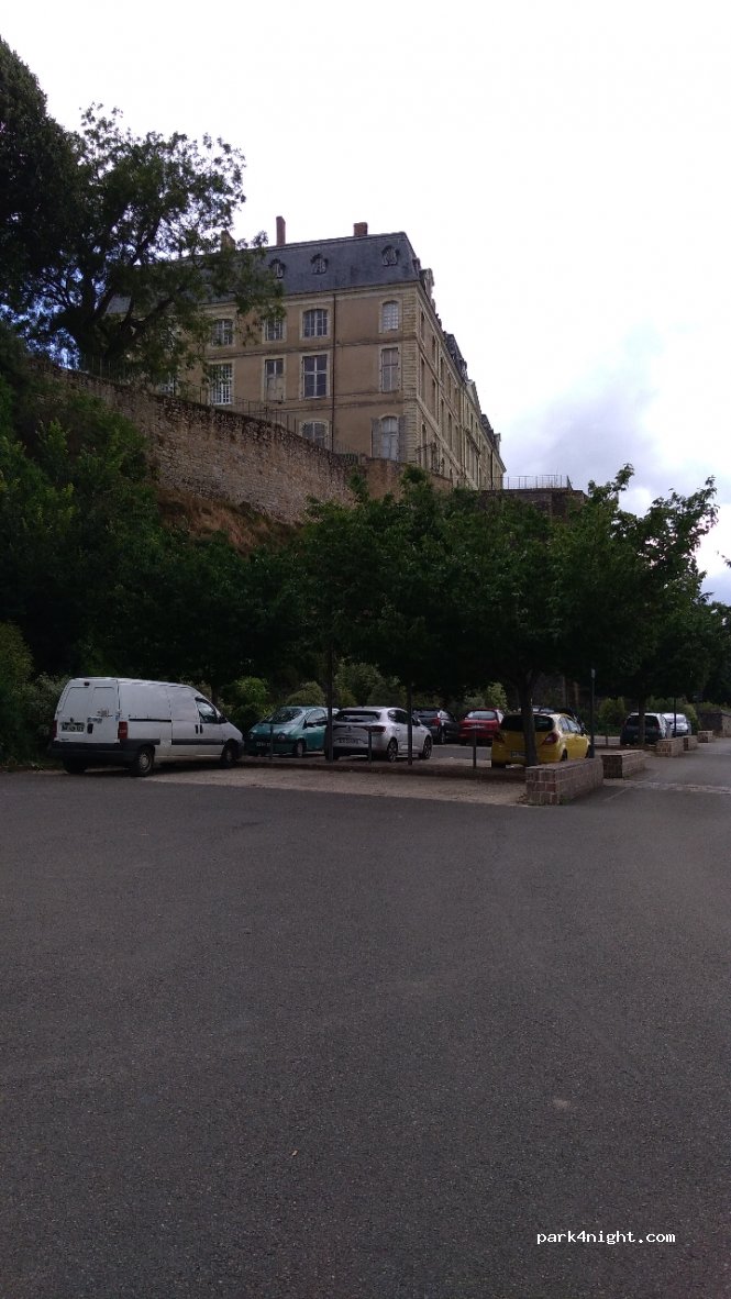 (72300) Sablé-sur-Sarthe - 4 Rue de Sarthe — foto