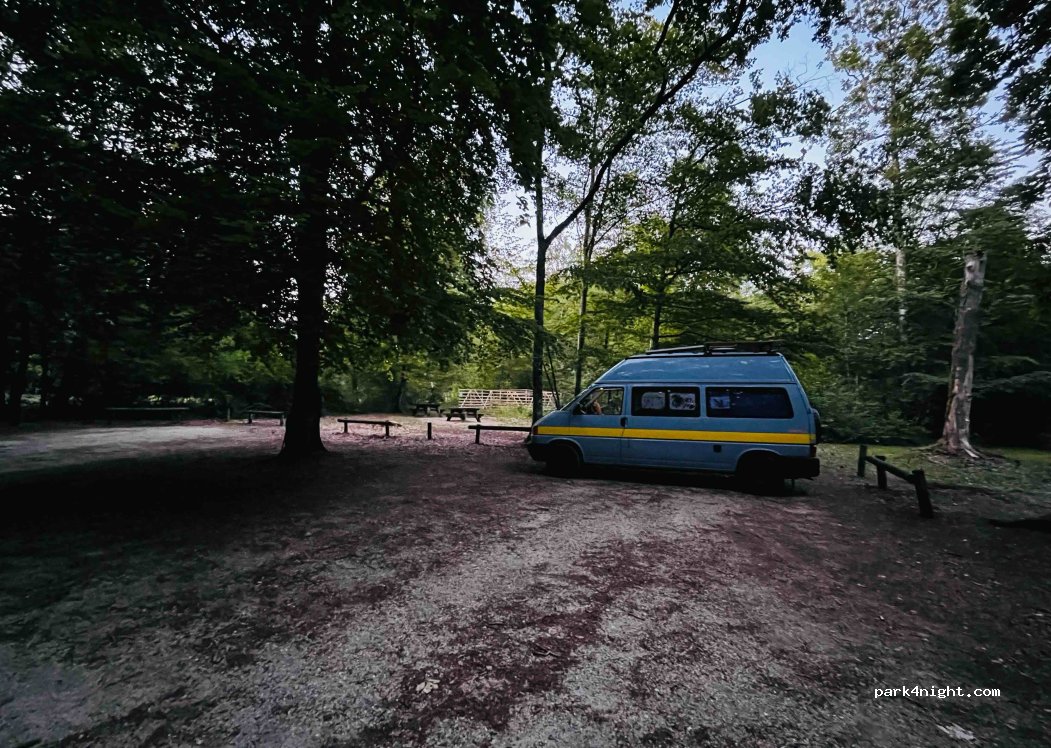 (52160) Auberive - Unnamed Road — foto 3
