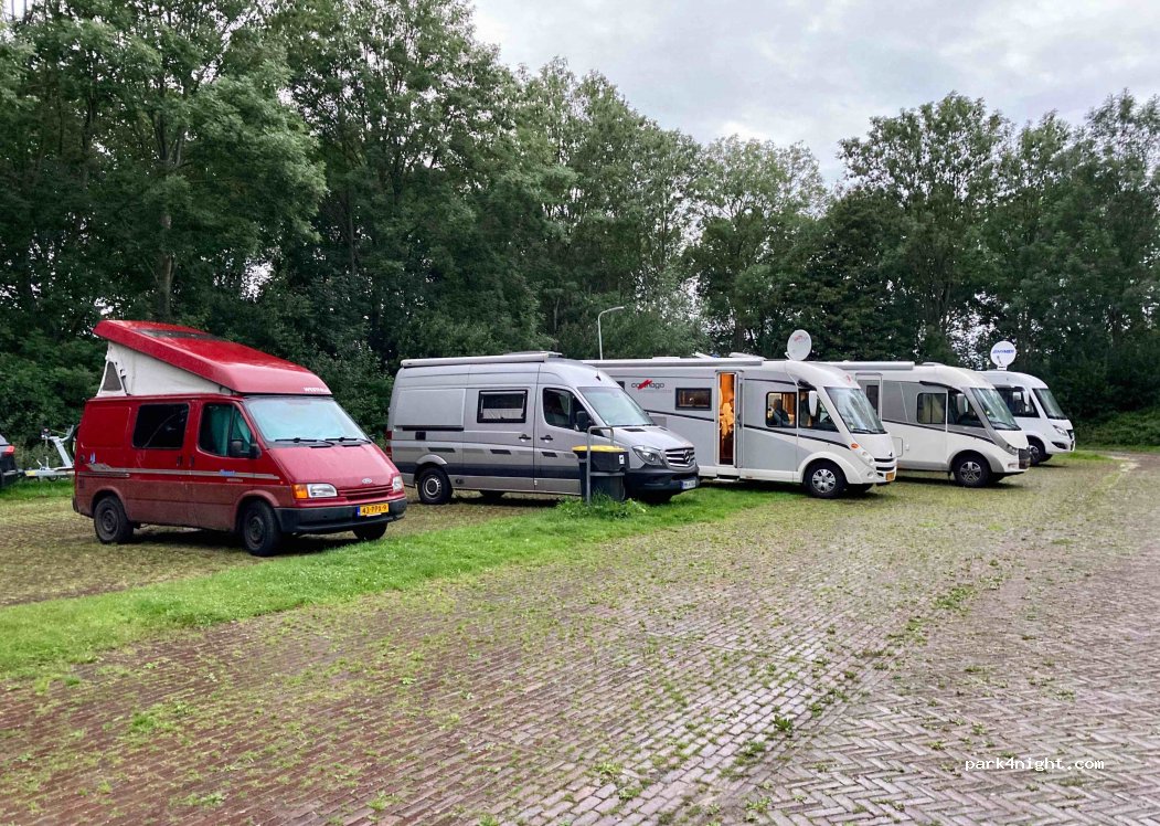 Camperplaats P Langweer — foto 2