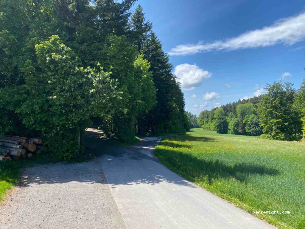 (5708) Birrwil - Berg — foto