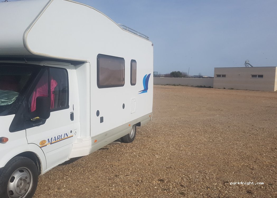 (50298) Pinseque - Av de las Cortes de Aragon — foto 3