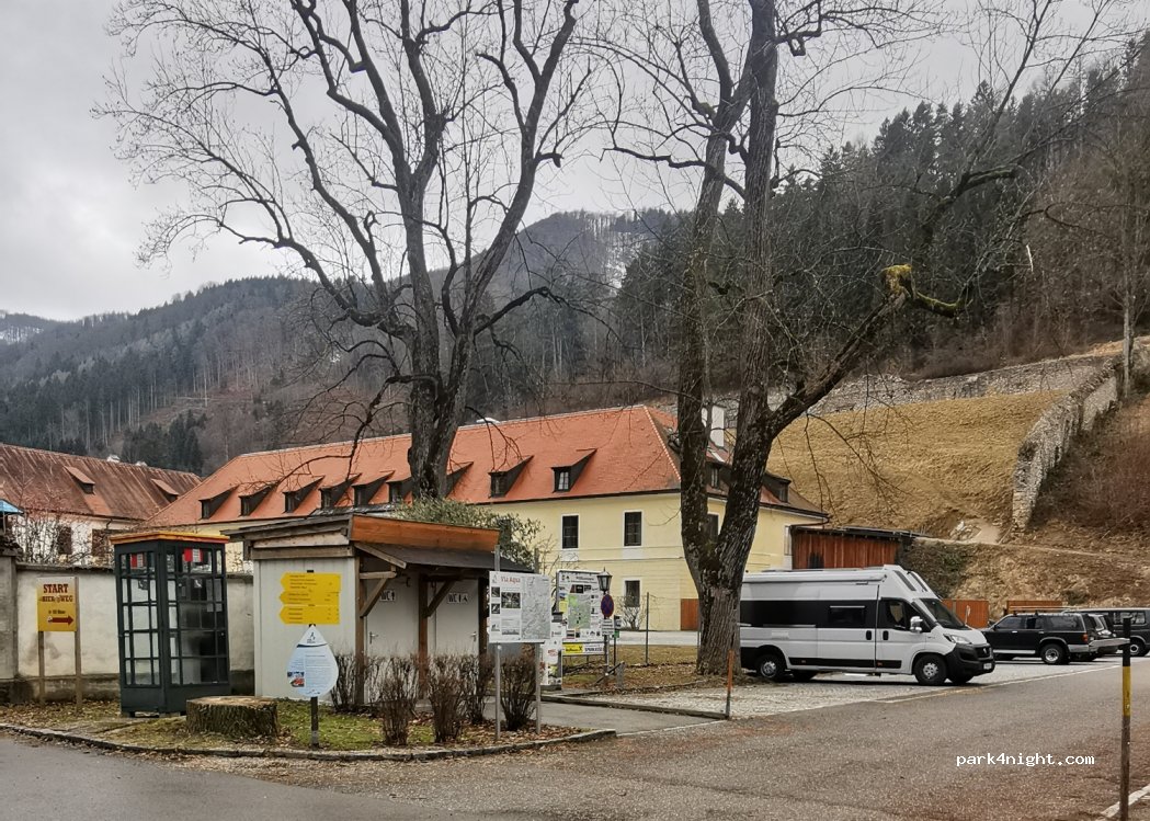 Parkplatz Kartause Gaming — foto