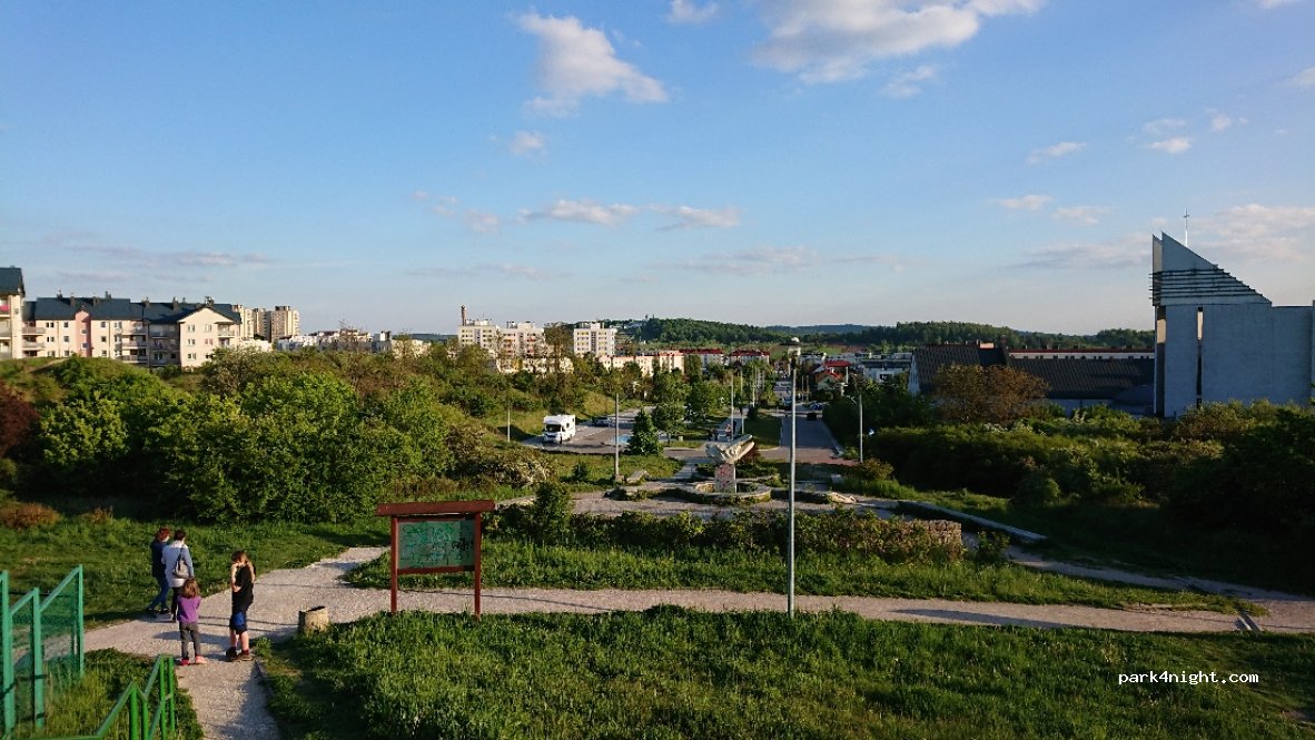 (25-633) Kielce - 81 Kazimierza Wielkiego — foto