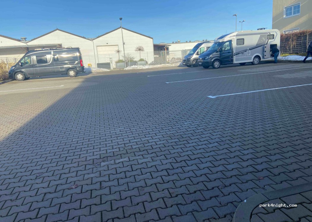 Wohnmobilstellplatz am Pöhlberg — foto 4