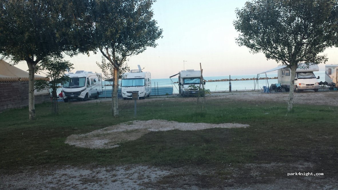 Baia Dei Gabbiani — foto