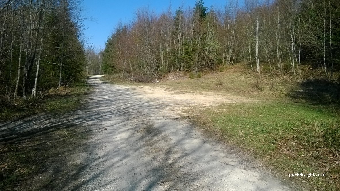 (2950) Courgenay - La Vie-des-Benès — foto